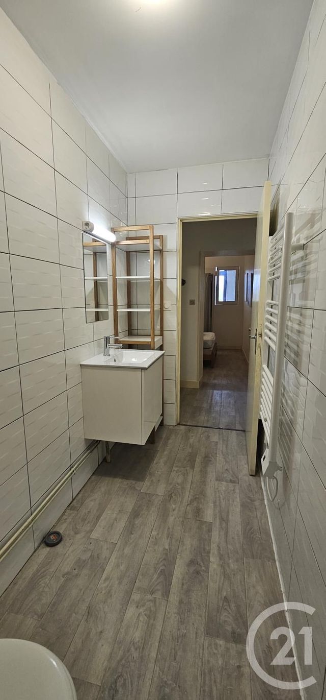 Appartement F2 &agrave; louer - 2 pi&egrave;ces - 55,78 m2 - Mont De Marsan - 40 - AQUITAINE