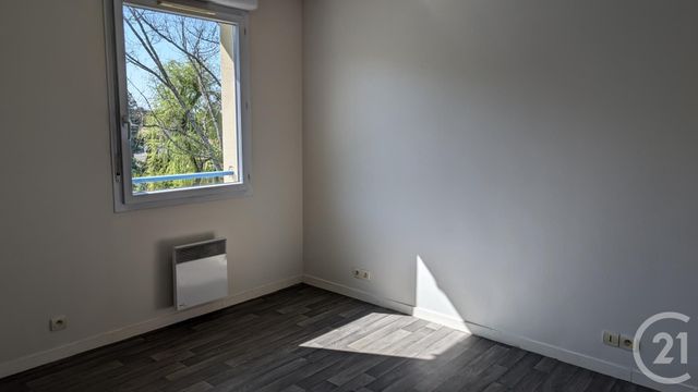 Appartement &agrave; louer - 2 pi&egrave;ces - 45,87 m2 - St Pierre Du Mont - 40 - AQUITAINE