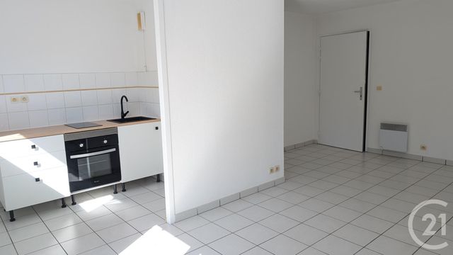 Appartement &agrave; louer - 2 pi&egrave;ces - 45,87 m2 - St Pierre Du Mont - 40 - AQUITAINE