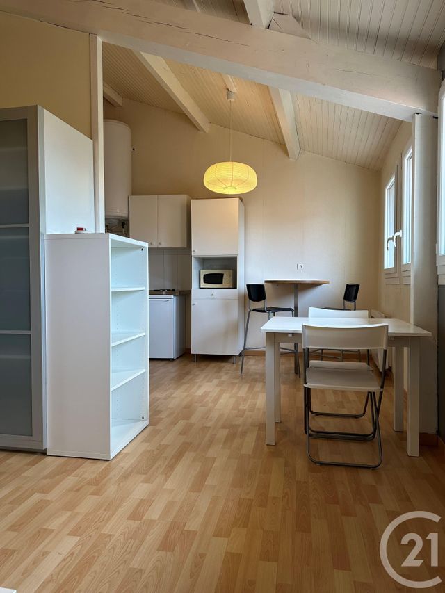 Appartement T1 &agrave; louer - 1 pi&egrave;ce - 34 m2 - Mont De Marsan - 40 - AQUITAINE
