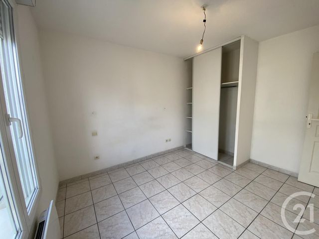 Appartement F3 &agrave; louer - 2 pi&egrave;ces - 61,37 m2 - Mont De Marsan - 40 - AQUITAINE