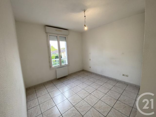 Appartement F3 &agrave; louer - 2 pi&egrave;ces - 61,37 m2 - Mont De Marsan - 40 - AQUITAINE