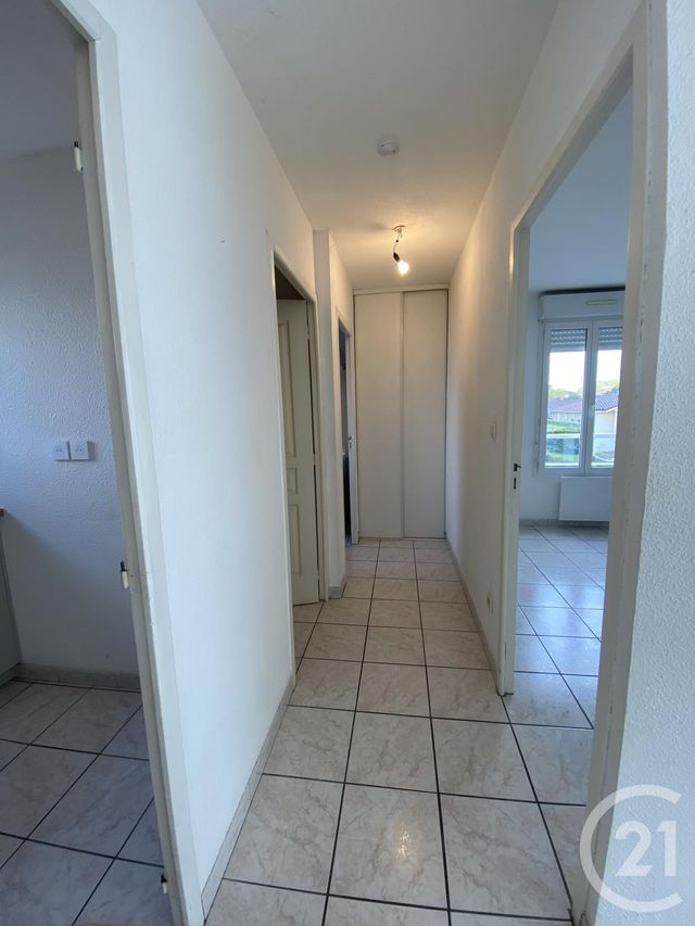 Appartement F3 &agrave; louer - 2 pi&egrave;ces - 61,37 m2 - Mont De Marsan - 40 - AQUITAINE