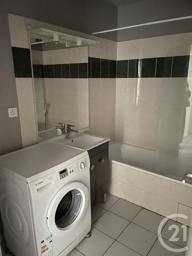 Appartement F2 bis &agrave; louer - 2 pi&egrave;ces - 52 m2 - St Pierre Du Mont - 40 - AQUITAINE