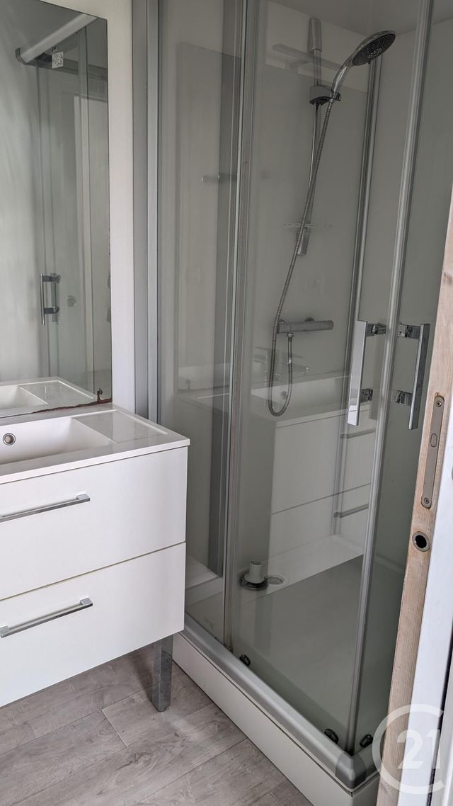 Appartement &agrave; louer - 3 pi&egrave;ces - 90,78 m2 - St Sever - 40 - AQUITAINE