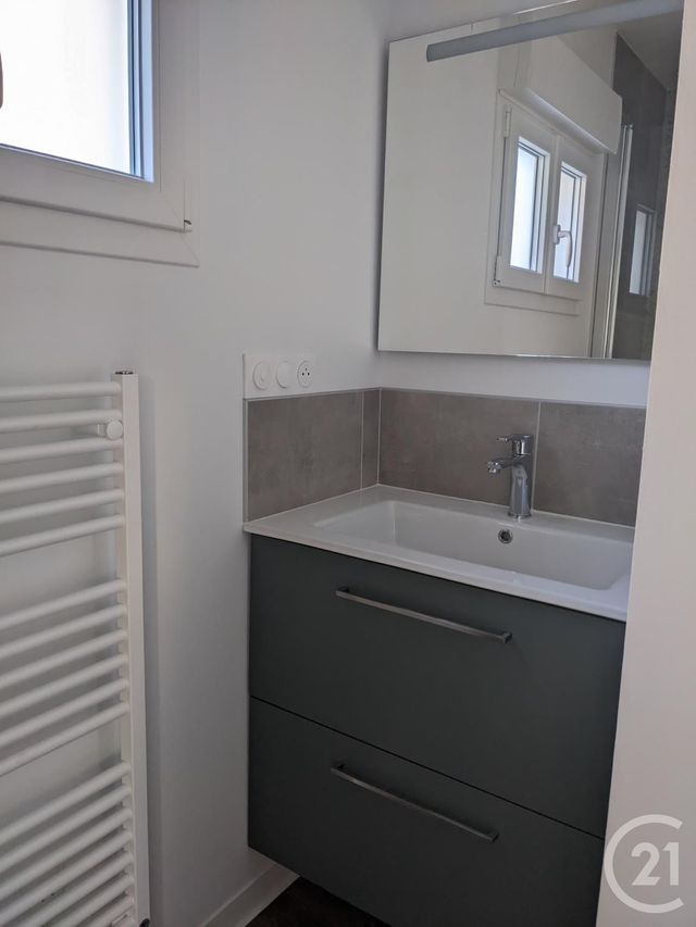 Maison &agrave; louer - 2 pi&egrave;ces - 25 m2 - Mont De Marsan - 40 - AQUITAINE