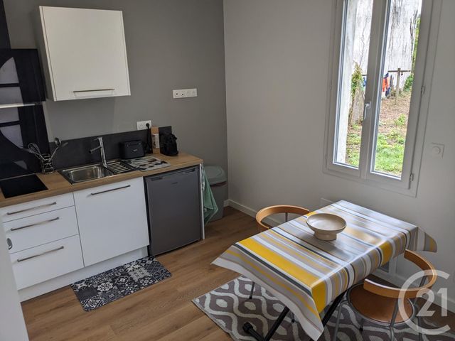 Maison &agrave; louer - 2 pi&egrave;ces - 15,10 m2 - Mont De Marsan - 40 - AQUITAINE