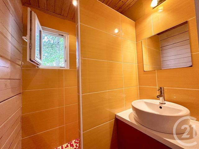 Maison &agrave; louer - 4 pi&egrave;ces - 142 m2 - St Pierre Du Mont - 40 - AQUITAINE