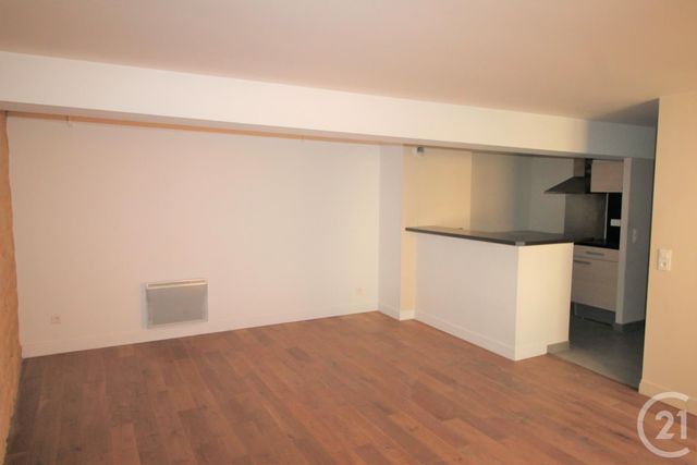 Appartement F3 à louer - 3 pièces - 72,75 m2 - Sarlat La Caneda - 24 - AQUITAINE