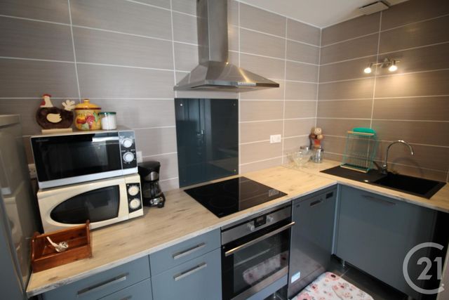 Appartement F2 &agrave; louer - 2 pi&egrave;ces - 42,12 m2 - Les Eyzies De Tayac Sireuil - 24 - AQUITAINE