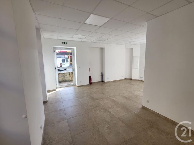 Local commercial à louer - 29.48 m2 - 24 - Dordogne