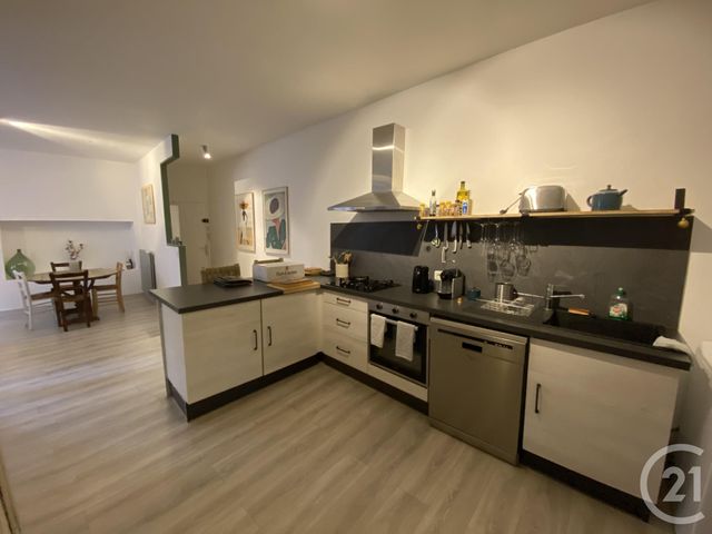 Appartement F3 &agrave; louer - 3 pi&egrave;ces - 81 m2 - Montignac - 24 - AQUITAINE