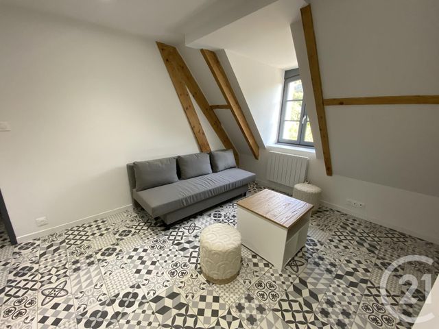 Appartement &agrave; louer - 3 pi&egrave;ces - 48,21 m2 - Les Eyzies - 24 - AQUITAINE