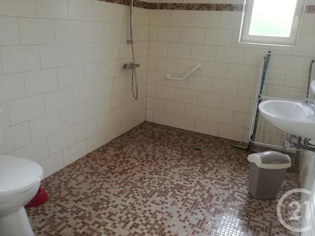 Maison &agrave; louer - 3 pi&egrave;ces - 50,81 m2 - Sarlat La Caneda - 24 - AQUITAINE