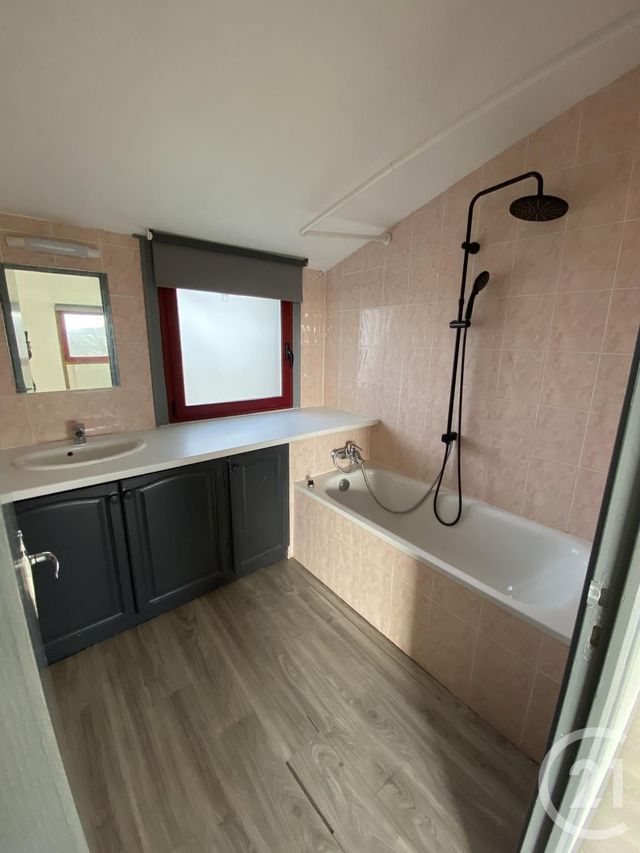 Maison &agrave; louer - 5 pi&egrave;ces - 115,24 m2 - Cenac Et St Julien - 24 - AQUITAINE