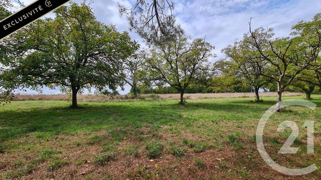 Maison &agrave; vendre - 3 pi&egrave;ces - 210 m2 - St Cyprien - 24 - AQUITAINE