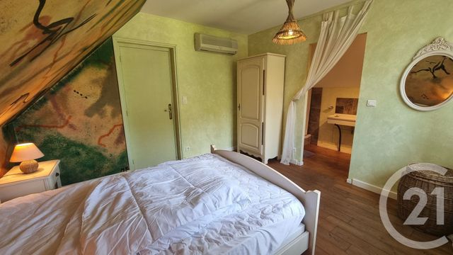 Maison à vendre - 6 pièces - 119,70 m2 - Vezac - 24 - AQUITAINE