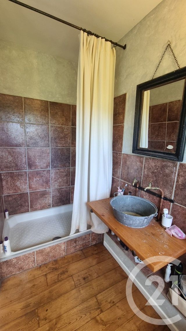 Maison à vendre - 6 pièces - 119,70 m2 - Vezac - 24 - AQUITAINE