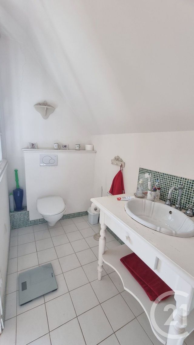 Maison à vendre - 6 pièces - 119,70 m2 - Vezac - 24 - AQUITAINE