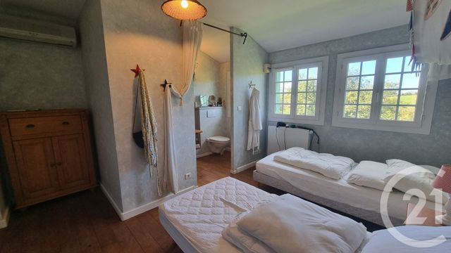 Maison à vendre - 6 pièces - 119,70 m2 - Vezac - 24 - AQUITAINE