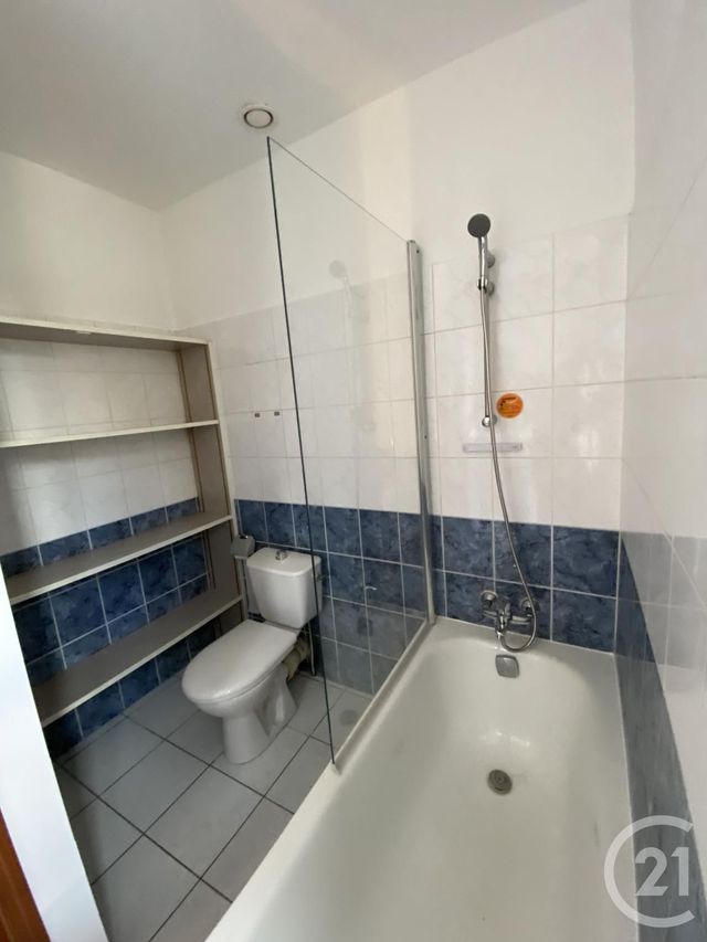 Appartement &agrave; louer - 2 pi&egrave;ces - 43,17 m2 - St Martial De Nabirat - 24 - AQUITAINE