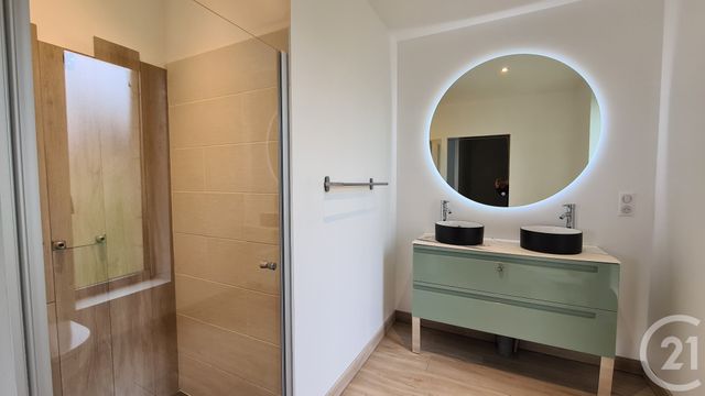 Maison &agrave; louer - 4 pi&egrave;ces - 141,43 m2 - Coux Et Bigaroque Mouzens - 24 - AQUITAINE