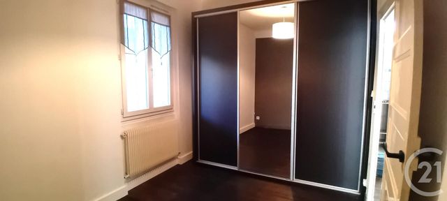 Maison &agrave; louer - 3 pi&egrave;ces - 68,87 m2 - Sarlat La Caneda - 24 - AQUITAINE