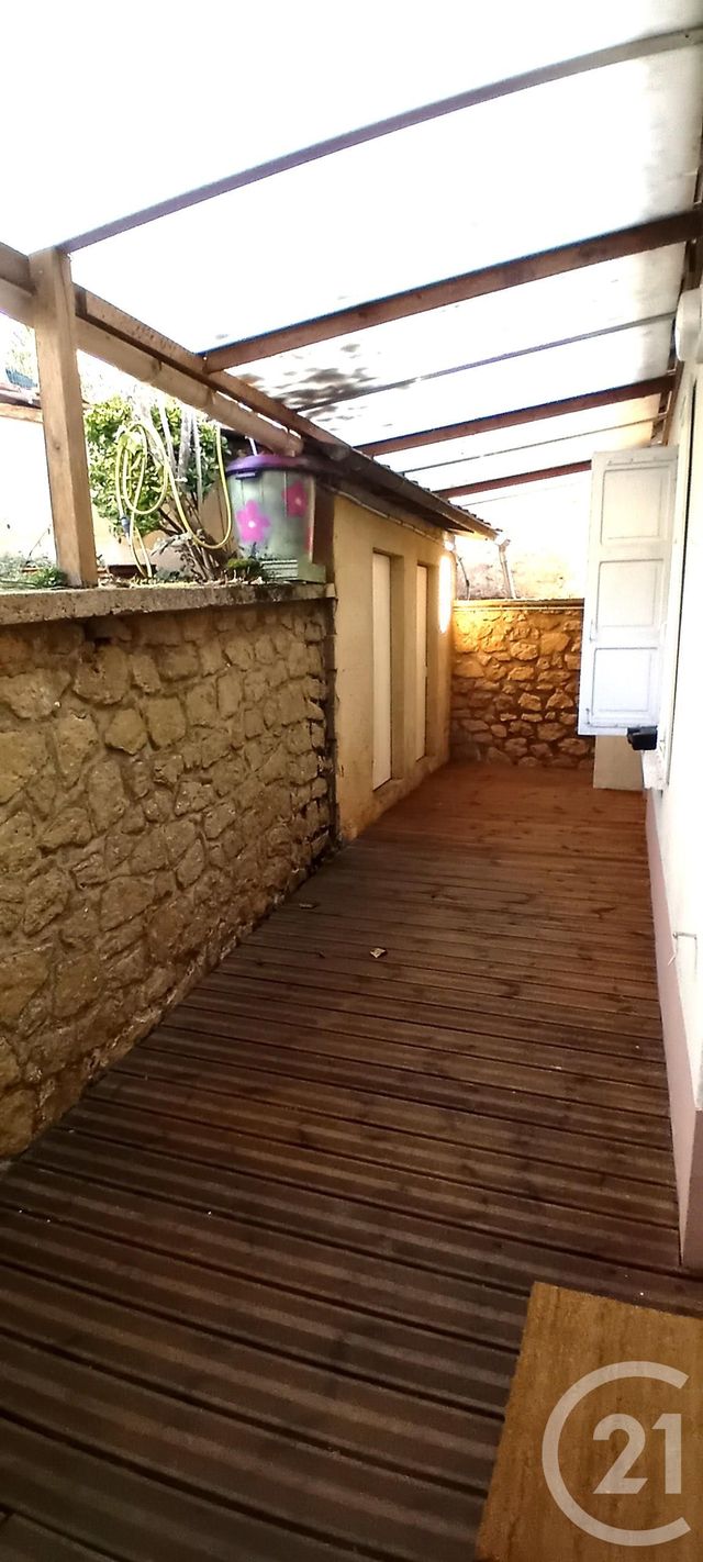 Maison &agrave; louer - 3 pi&egrave;ces - 68,87 m2 - Sarlat La Caneda - 24 - AQUITAINE