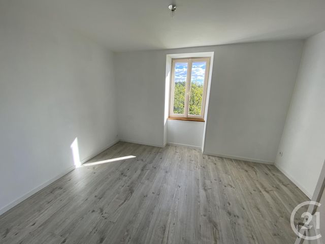 Maison &agrave; louer - 3 pi&egrave;ces - 86,42 m2 - Sarlat La Caneda - 24 - AQUITAINE