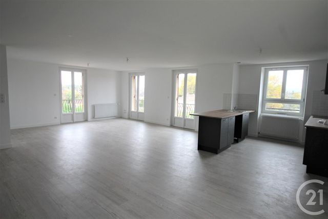 Appartement F4 &agrave; louer - 4 pi&egrave;ces - 106,24 m2 - Sarlat La Caneda - 24 - AQUITAINE