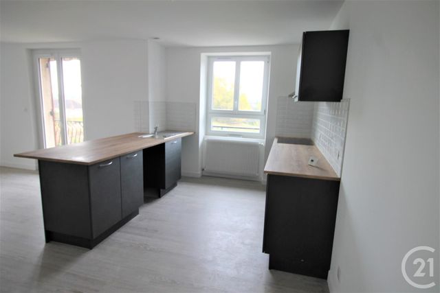 Appartement F4 &agrave; louer - 4 pi&egrave;ces - 106,24 m2 - Sarlat La Caneda - 24 - AQUITAINE