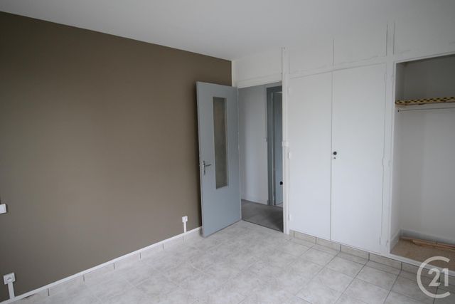 Appartement F4 &agrave; louer - 4 pi&egrave;ces - 106,24 m2 - Sarlat La Caneda - 24 - AQUITAINE