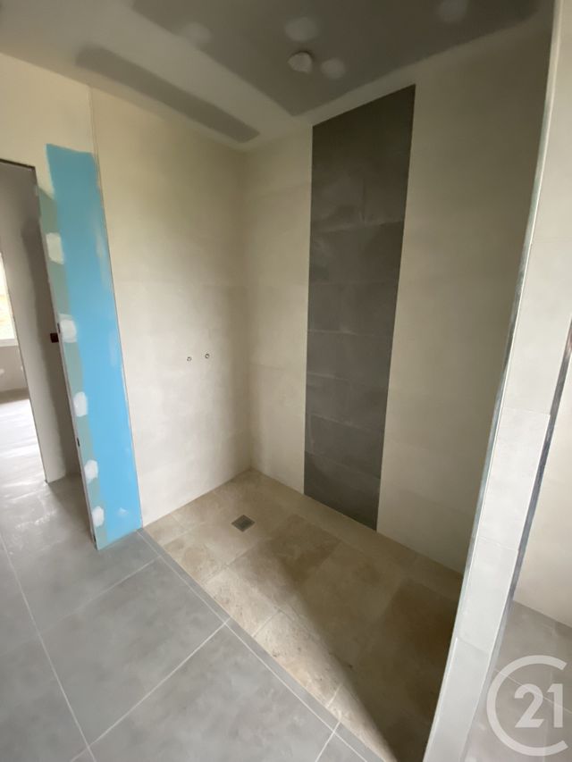 Maison &agrave; louer - 4 pi&egrave;ces - 97,85 m2 - Tamnies - 24 - AQUITAINE