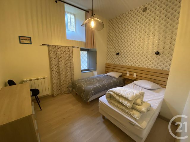 Appartement &agrave; louer - 3 pi&egrave;ces - 58,77 m2 - Sarlat La Caneda - 24 - AQUITAINE