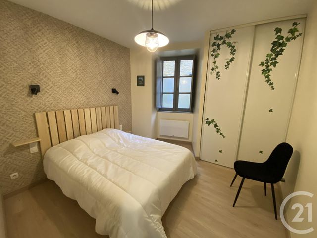 Appartement &agrave; louer - 3 pi&egrave;ces - 58,77 m2 - Sarlat La Caneda - 24 - AQUITAINE