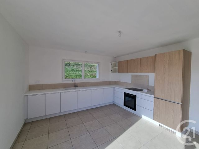 Maison &agrave; louer - 4 pi&egrave;ces - 84,30 m2 - St Aubin De Nabirat - 24 - AQUITAINE