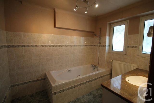 Maison &agrave; louer - 4 pi&egrave;ces - 154,05 m2 - Sarlat La Caneda - 24 - AQUITAINE