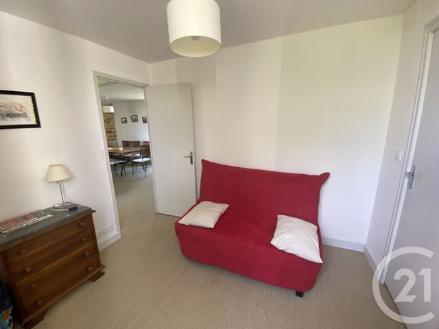 Maison &agrave; louer - 6 pi&egrave;ces - 130,06 m2 - Salignac Eyvigues - 24 - AQUITAINE