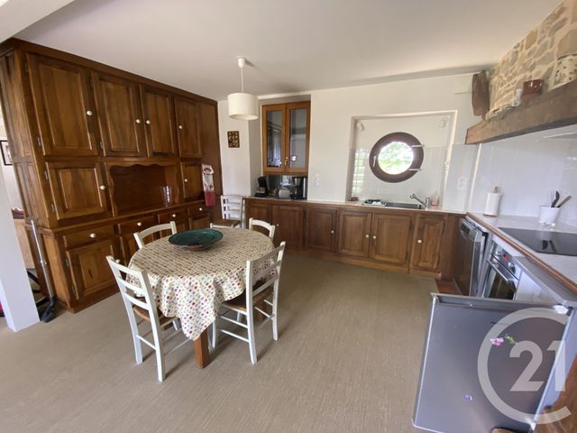 Maison &agrave; louer - 6 pi&egrave;ces - 130,06 m2 - Salignac Eyvigues - 24 - AQUITAINE