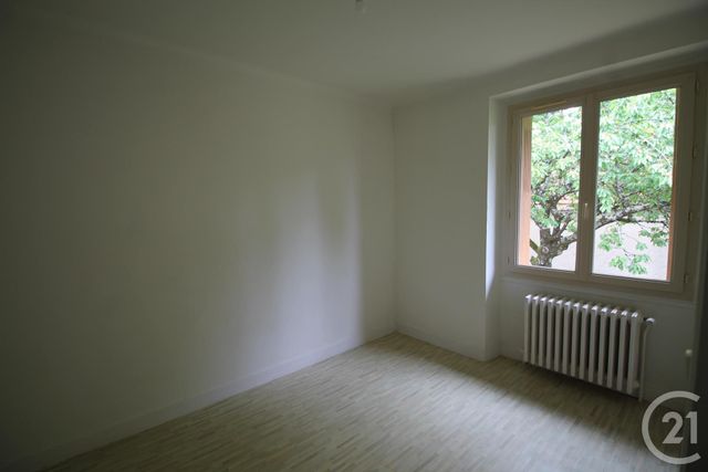 Maison &agrave; louer - 5 pi&egrave;ces - 90,30 m2 - St Crepin Et Carlucet - 24 - AQUITAINE