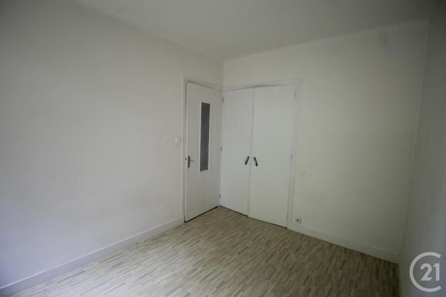 Maison &agrave; louer - 5 pi&egrave;ces - 90,30 m2 - St Crepin Et Carlucet - 24 - AQUITAINE