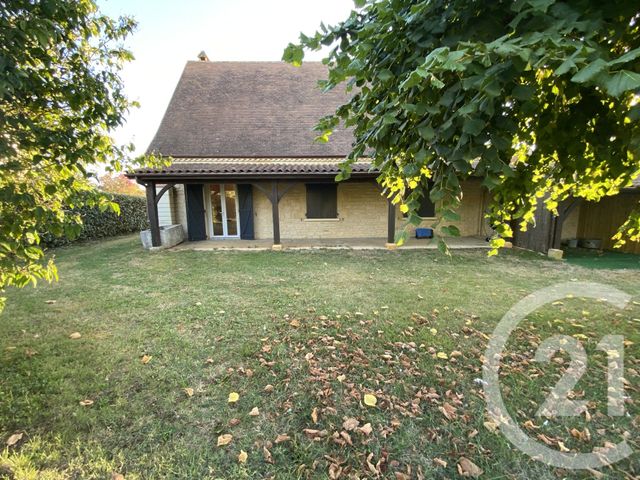 Maison &agrave; louer - 4 pi&egrave;ces - 109,47 m2 - Salignac Eyvigues - 24 - AQUITAINE