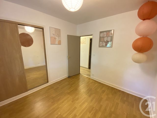 Maison &agrave; louer - 4 pi&egrave;ces - 109,47 m2 - Salignac Eyvigues - 24 - AQUITAINE