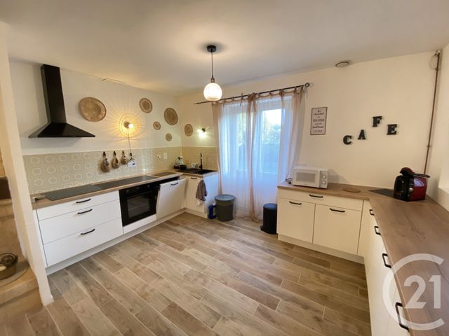 Maison &agrave; louer - 4 pi&egrave;ces - 109,47 m2 - Salignac Eyvigues - 24 - AQUITAINE