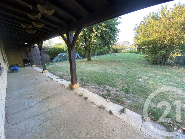 Maison &agrave; louer - 4 pi&egrave;ces - 109,47 m2 - Salignac Eyvigues - 24 - AQUITAINE