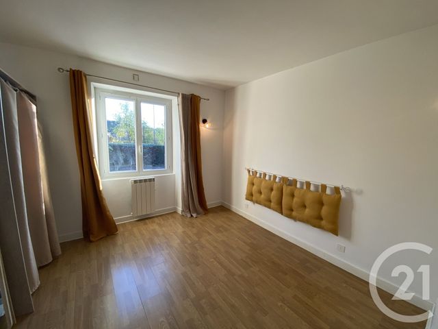 Maison &agrave; louer - 4 pi&egrave;ces - 109,47 m2 - Salignac Eyvigues - 24 - AQUITAINE