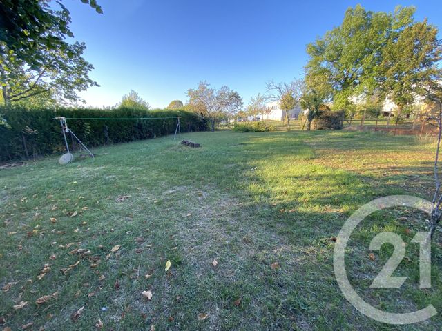 Maison &agrave; louer - 4 pi&egrave;ces - 109,47 m2 - Salignac Eyvigues - 24 - AQUITAINE