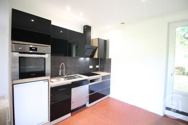 Maison &agrave; louer - 2 pi&egrave;ces - 52,83 m2 - Sarlat La Caneda - 24 - AQUITAINE