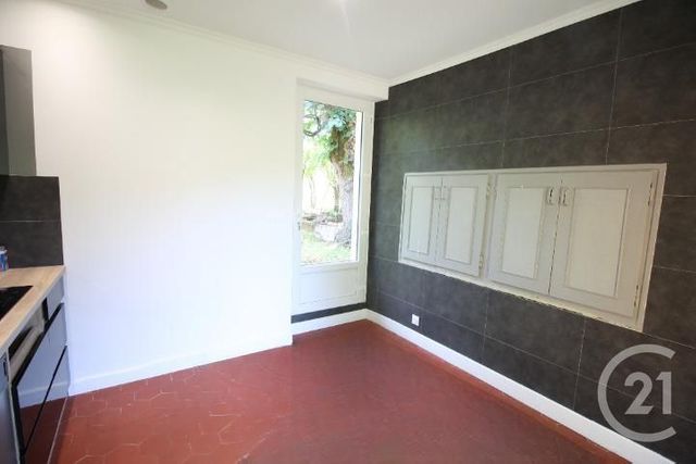 Maison &agrave; louer - 2 pi&egrave;ces - 52,83 m2 - Sarlat La Caneda - 24 - AQUITAINE