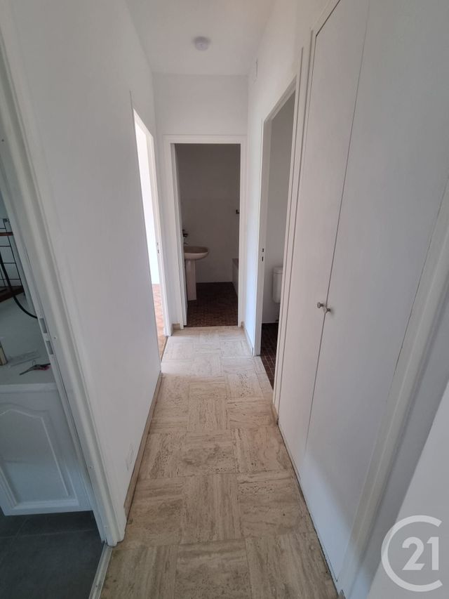 Appartement &agrave; louer - 2 pi&egrave;ces - 43,51 m2 - Sarlat La Caneda - 24 - AQUITAINE
